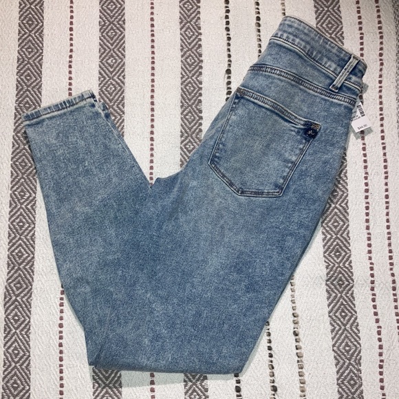 NWT Maurices High Rise Jeggings - Picture 5 of 6